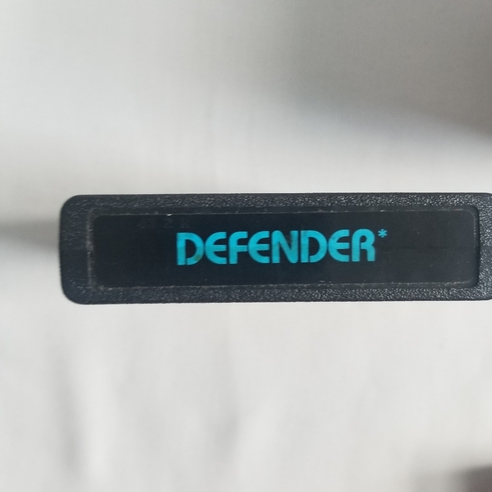 1981 Defender Atari Video Game - Picture 3 of 4